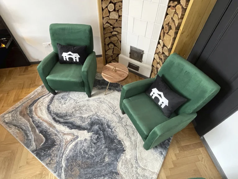 5ED29E13-FF6A-4010-94B6-F9201A0F9F89-scaled