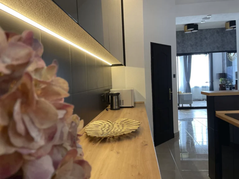 8472BAA2-6DA8-4A44-A33F-3E834B8C9439-scaled