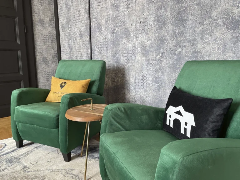 BFD1110E-122F-4785-A263-87556EA6E635-scaled