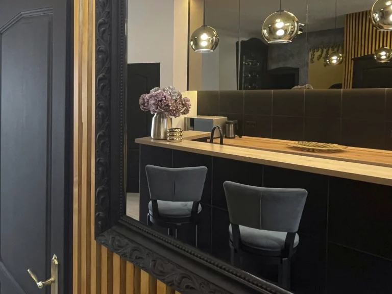 C5232521-BE5B-4F5E-9F53-A3113ED735CB-scaled