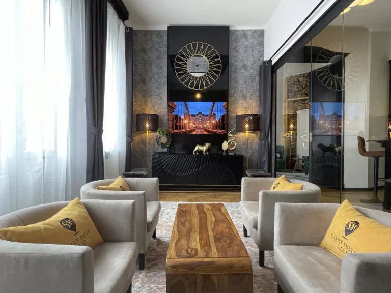 FE73A107-1750-40EB-9A13-3770A4E423D7-scaled