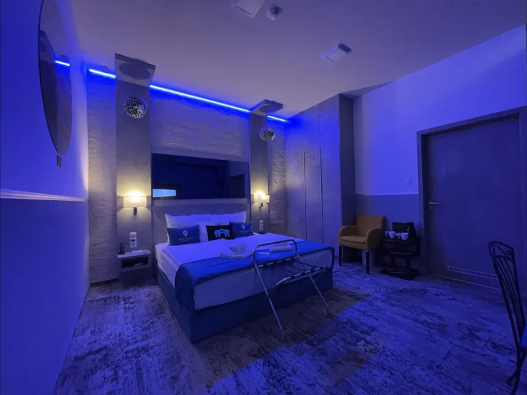 Smart-Standard-room-106-17