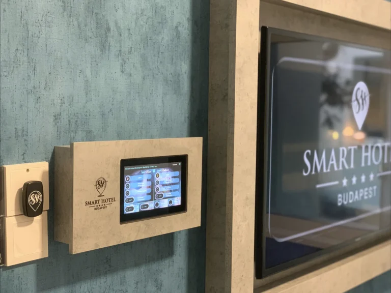 Smart-Standard-room-204-1