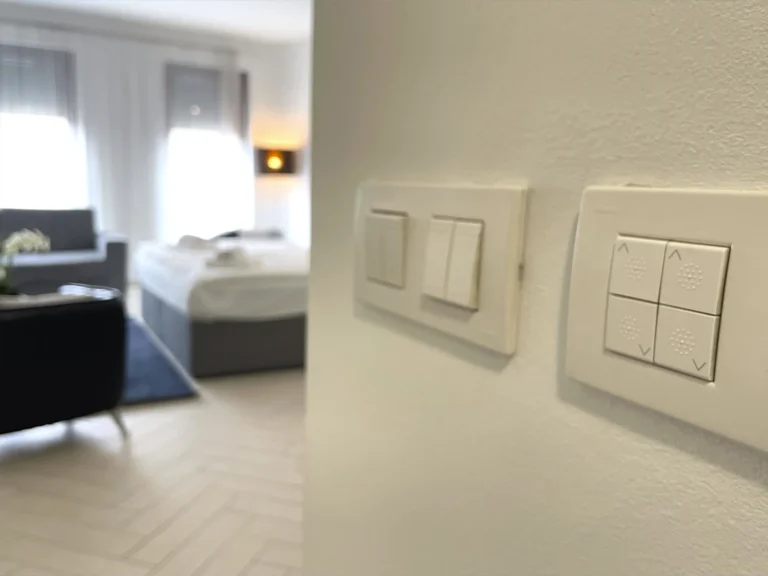 Studio-Apartman-redony-mozgato-kapcsolo